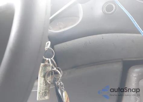 2003 Ford E-350 Super Duty Chateau/Xl/Xlt z USA, uszkodzony, nr VIN 1FBNE31L43HB21125